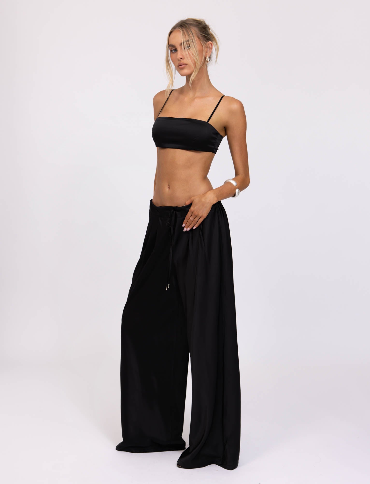 ALINA TOP - BLACK
